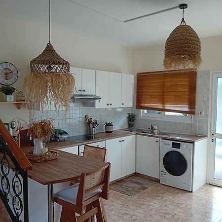 Melanos Residence 2 Bdrm Townhouse With Private Pool Klorakas Eksteriør billede