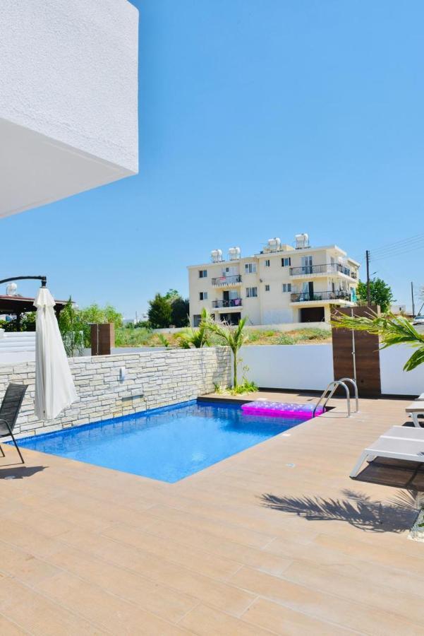 Melanos Residence 2 Bdrm Townhouse With Private Pool Klorakas Eksteriør billede